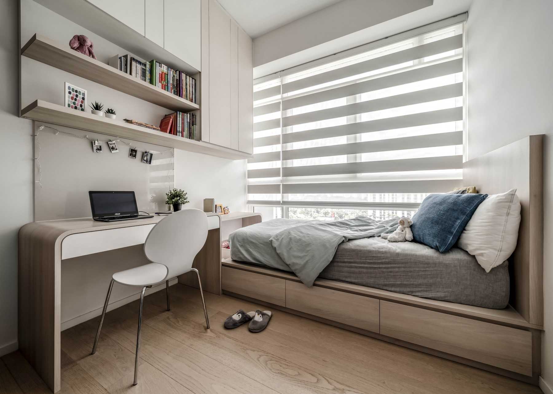 Minimalist Bedroom with Platform Bed and Bedside Table