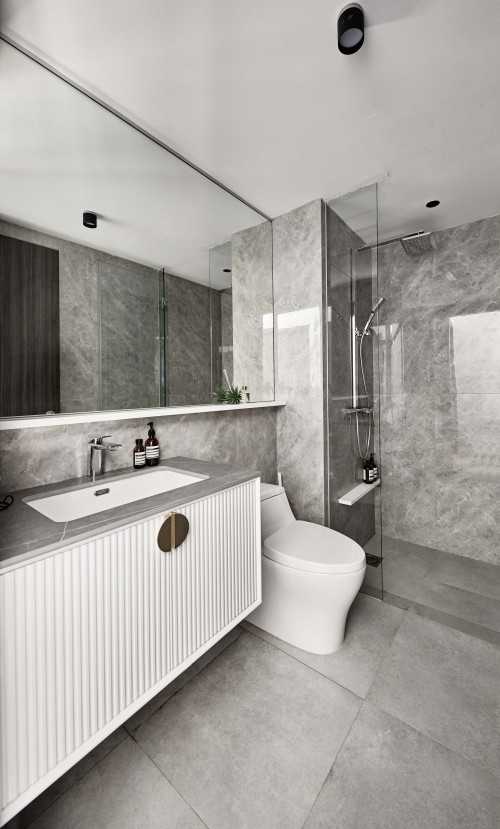 Contemporary Bathroom at Rivertrees