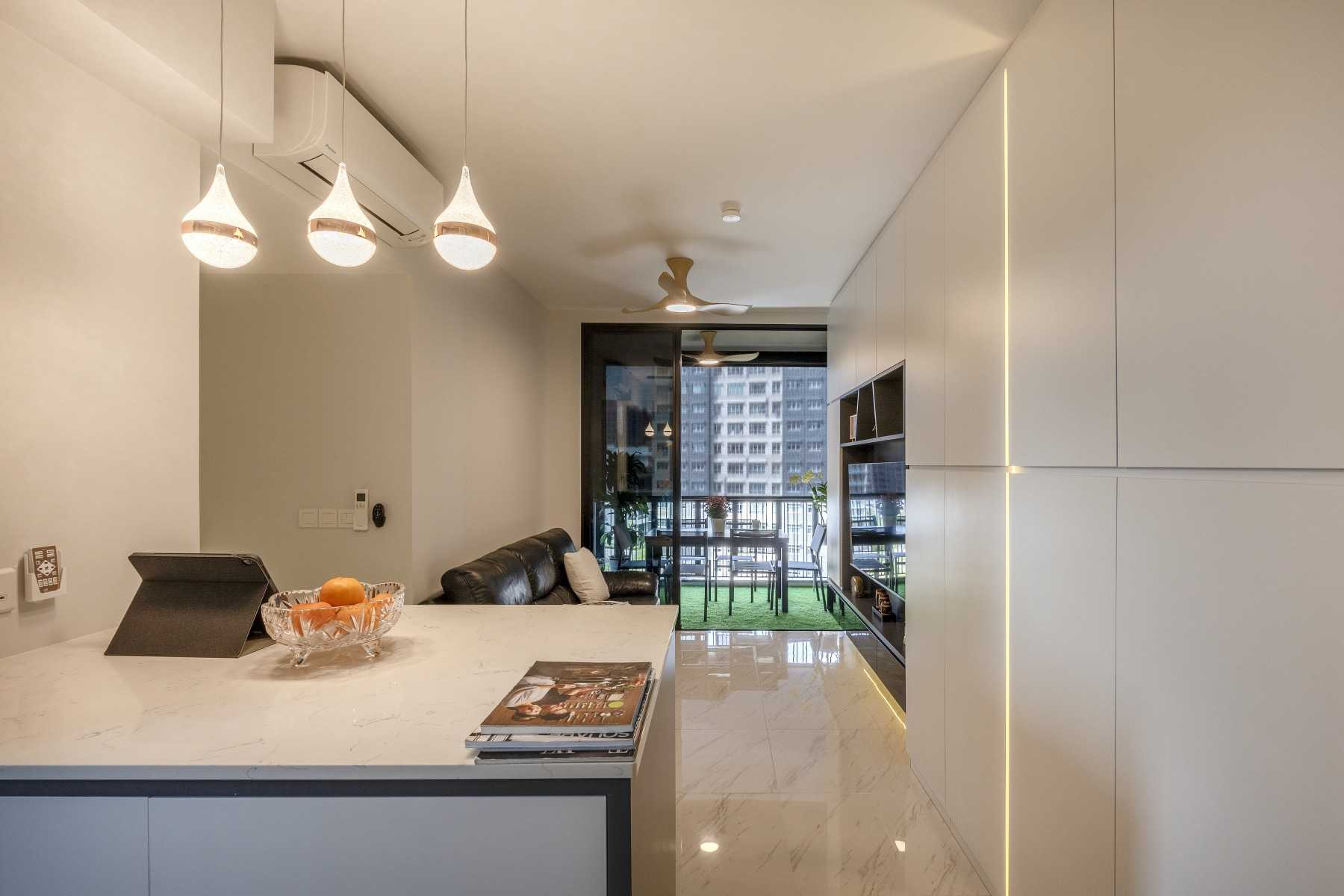 Modern Living Room with Homogeneous Tiles and TV Console