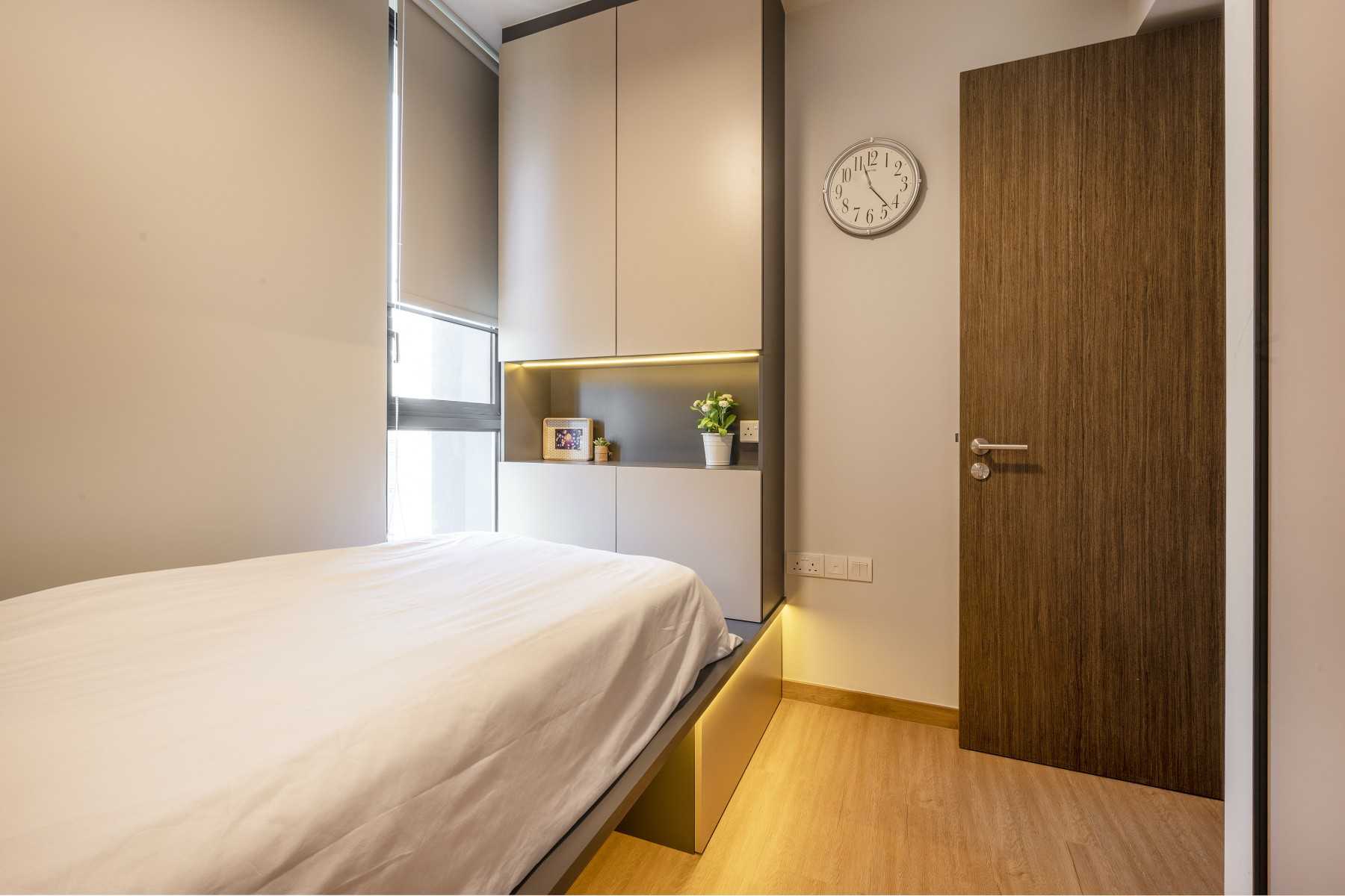 Modern Bedroom with Platform Bed and Wood Flooring