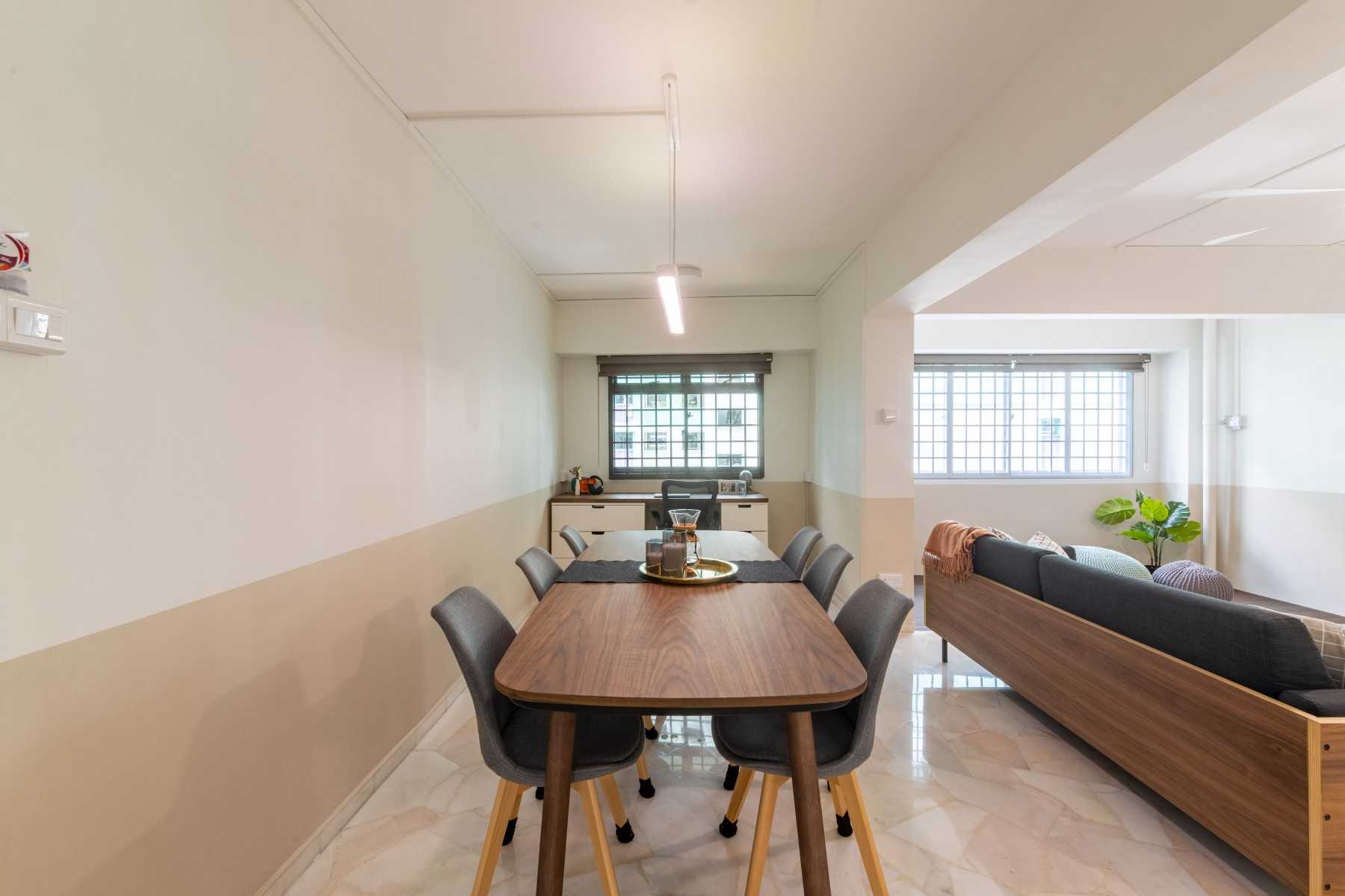 Modern Dining Room with Drop Light and Dining Table