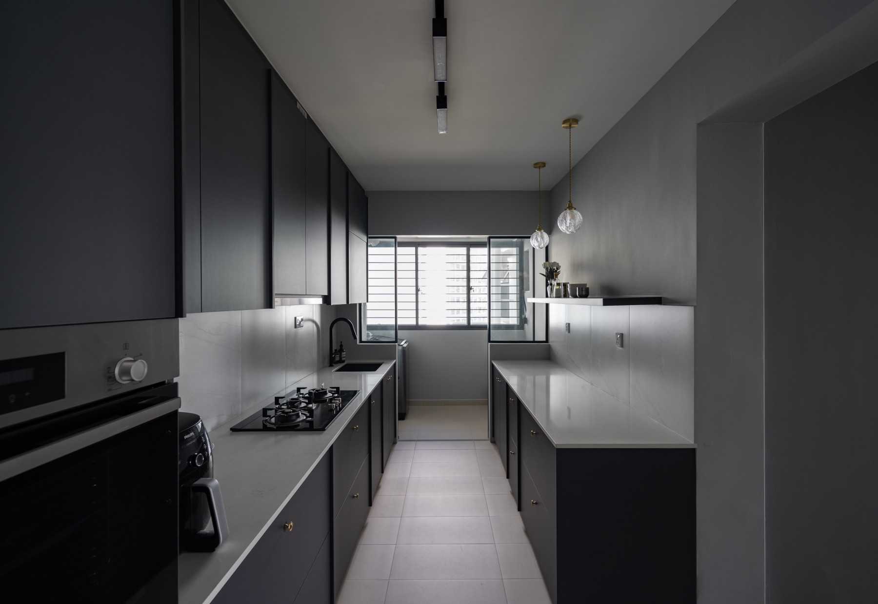 Contemporary Kitchen with Countertop and Marble Floor