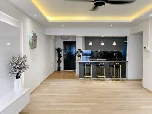 Modern Living Room at 130 Bedok Reservoir