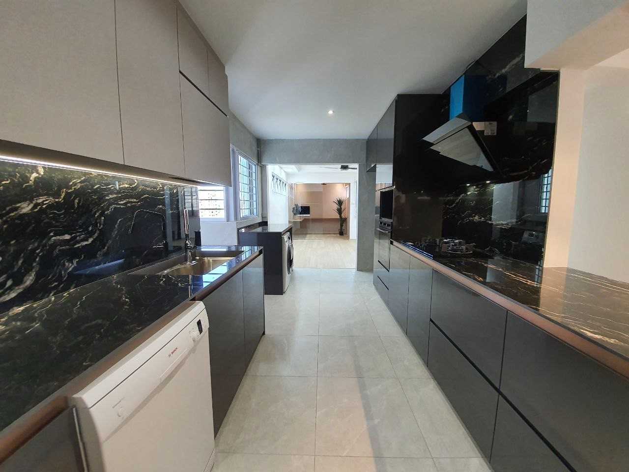 Modern Kitchen with Homogeneous Tiles and Kitchen Island
