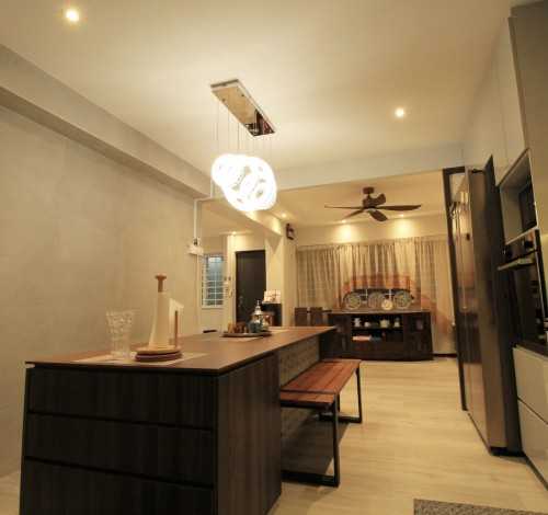 Vintage Dining Room at 351 Tampines St 32