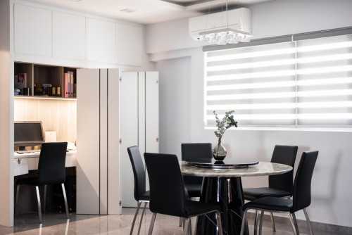 Contemporary Dining Room at Tampines Avenue 4