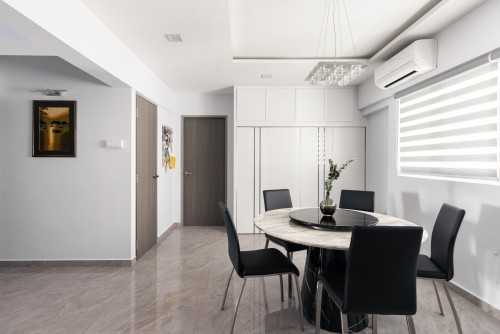 Contemporary Dining Room at Tampines Avenue 4