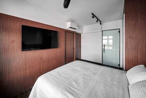 Contemporary Bedroom at Northshore Drive