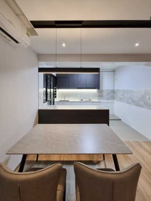 Scandinavian Dining Room at Alkaff Oasis