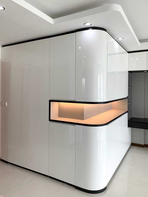Modern Entryway at Boon Lay View
