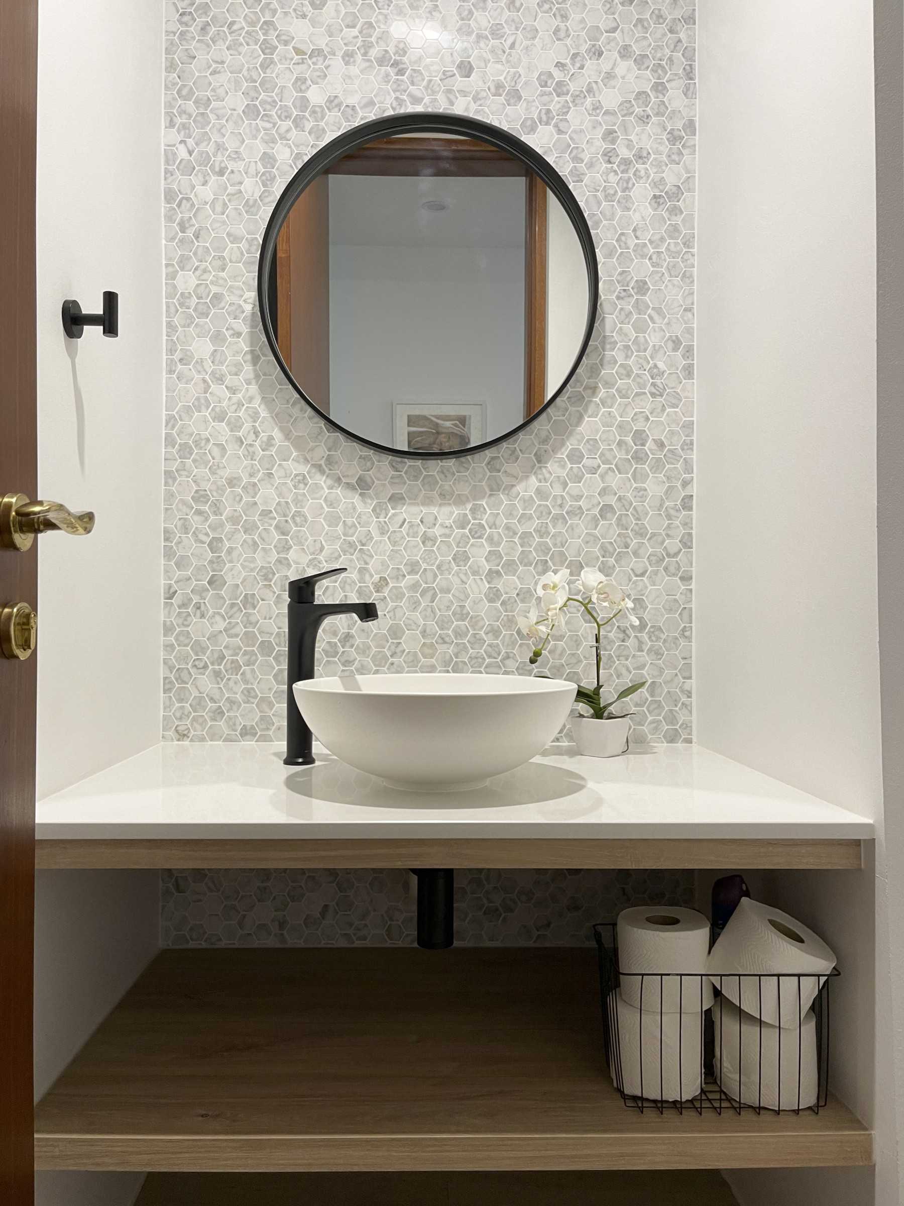 Scandinavian Bathroom with Feature Wall and Mirror