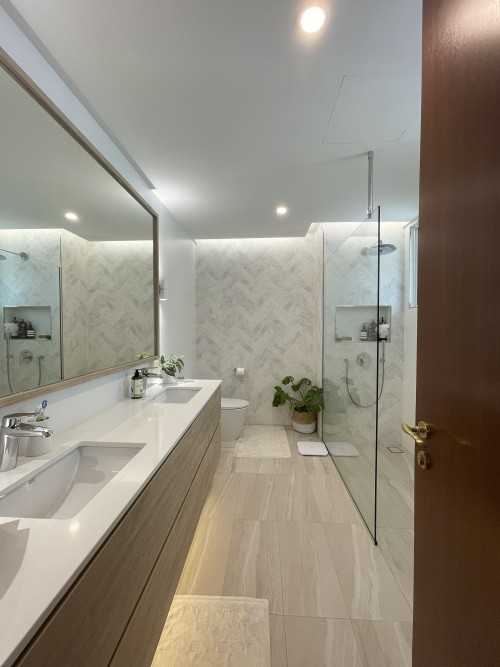 Scandinavian Bathroom at Duchess Crest