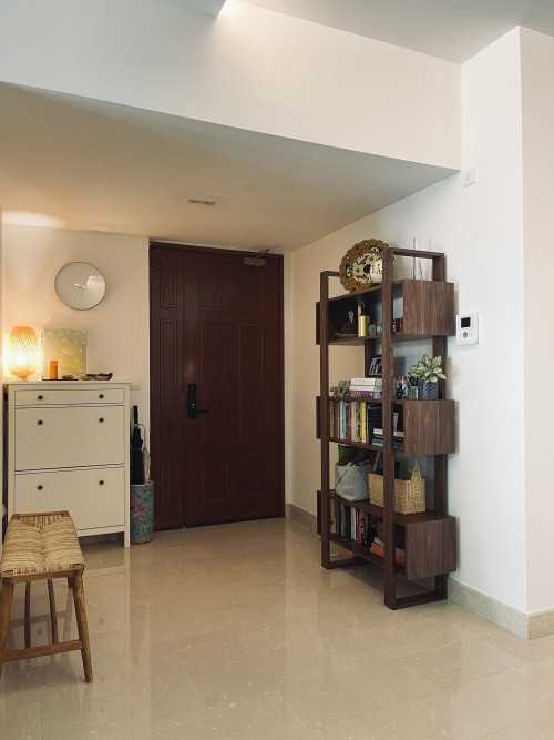 Scandinavian Foyer at Duchess Crest