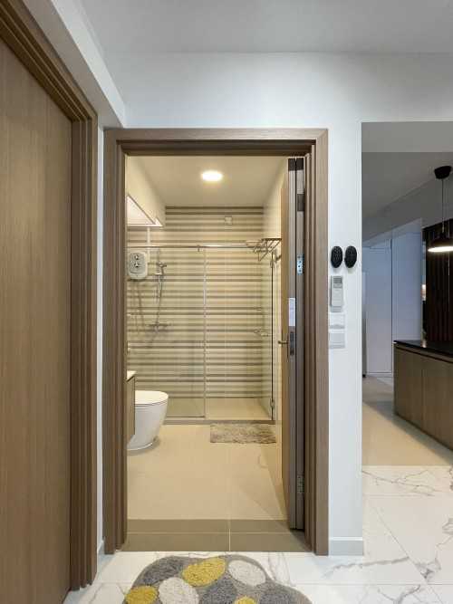 Scandinavian Bathroom at Waterfront I @ Northshore