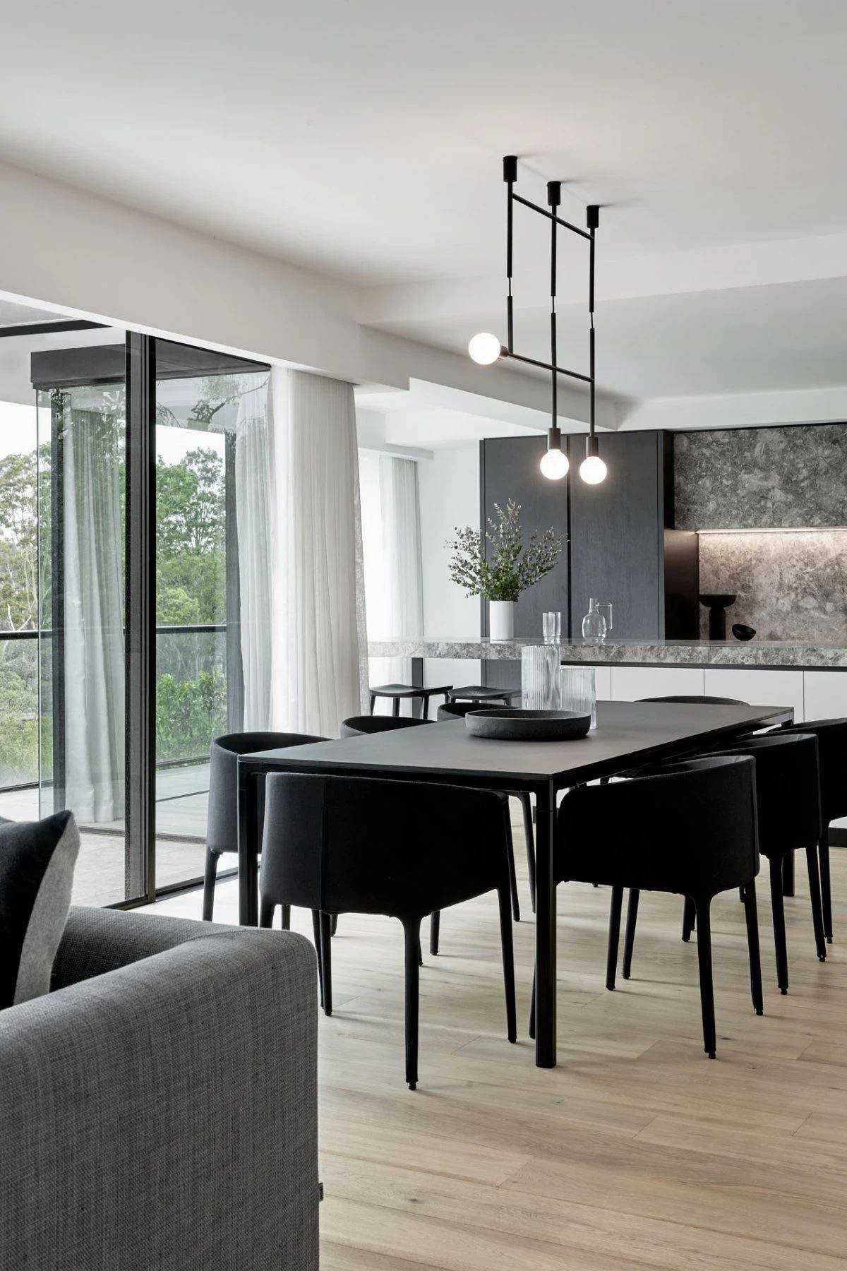 Contemporary Kitchen with Parquet Floor and Breakfast Counter