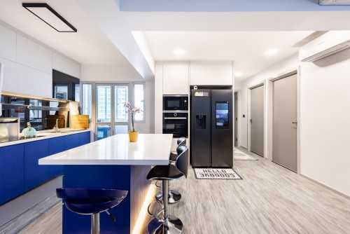 Modern Dining Room at Northshore Drive