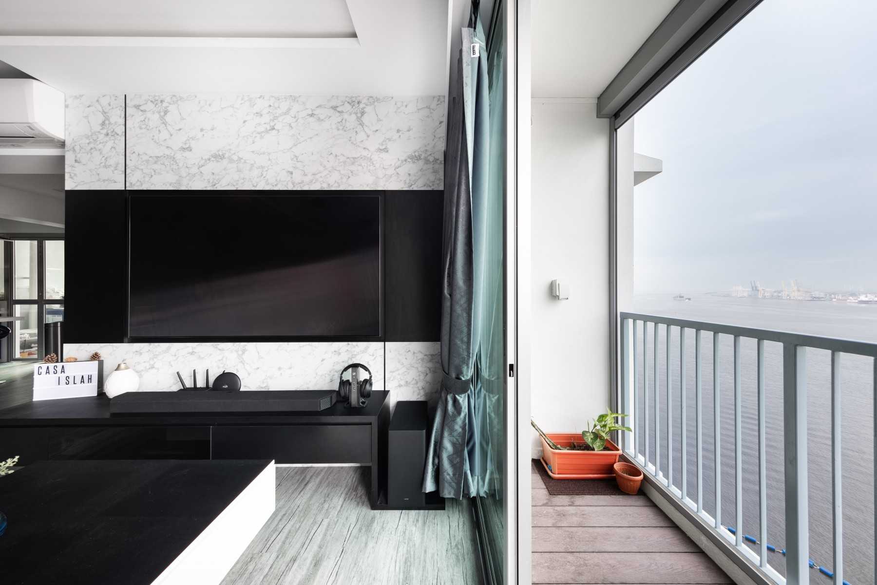 Modern Balcony with Feature Wall and Curtain