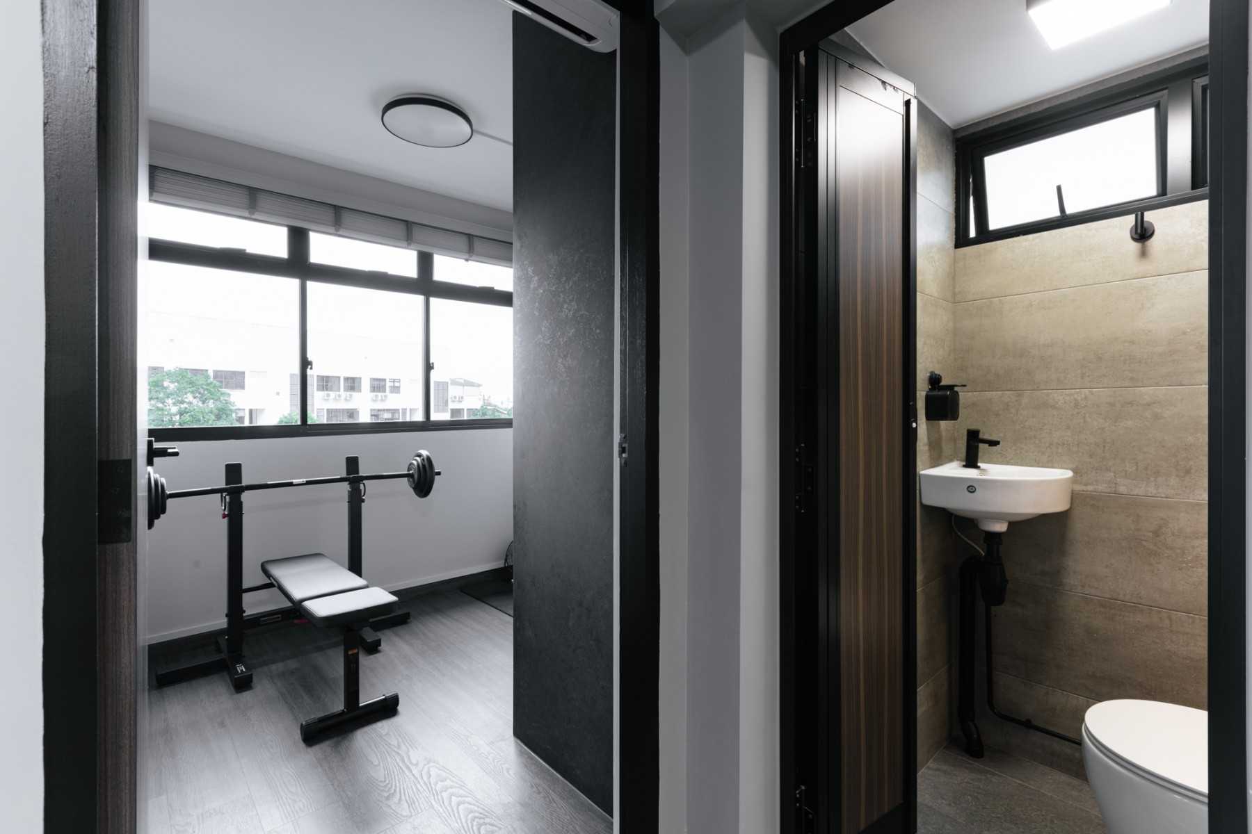 Contemporary Home Gym with Vinyl Flooring and Wardrobe