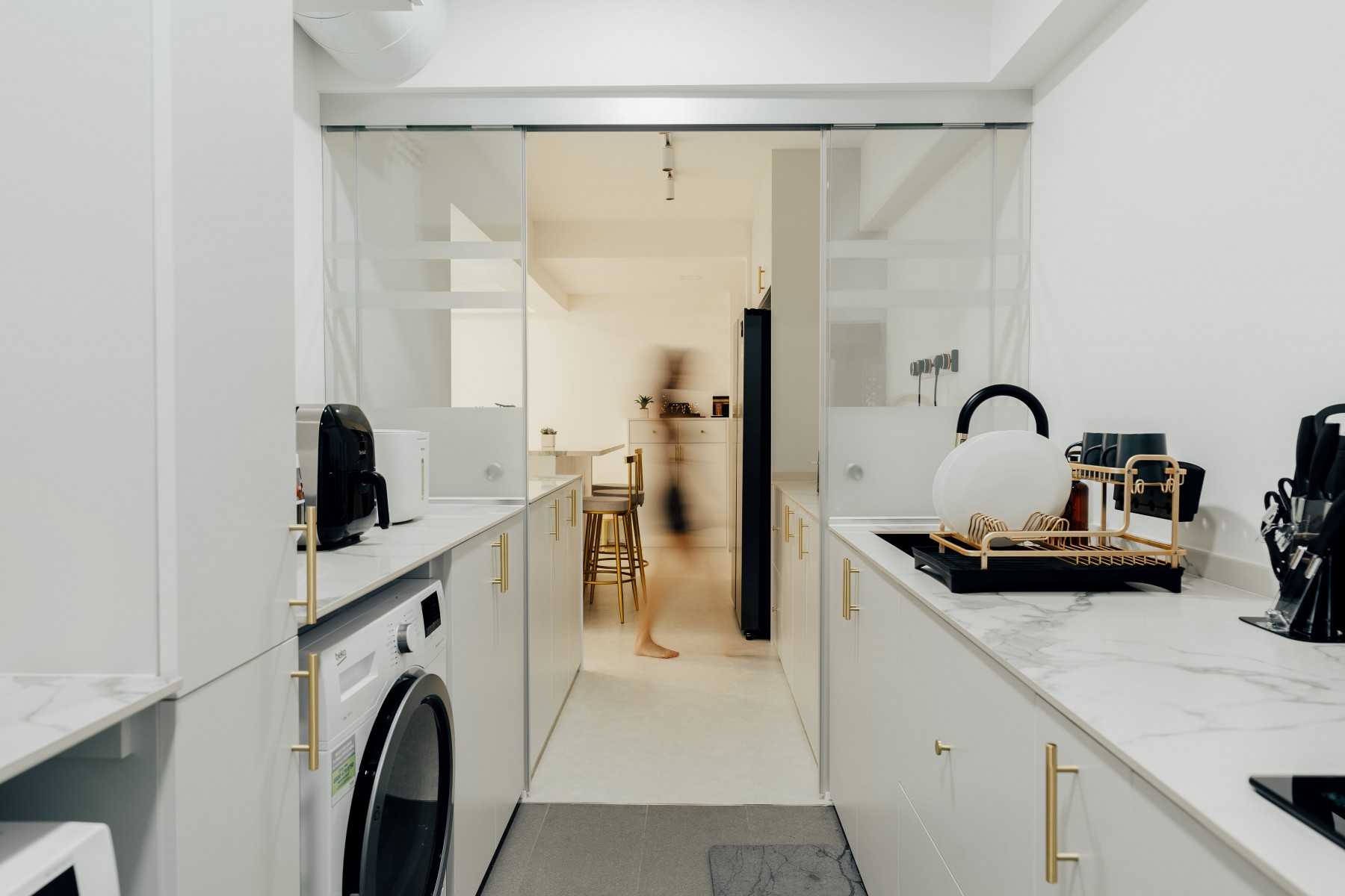 Minimalist Kitchen with Countertop and Vinyl Flooring