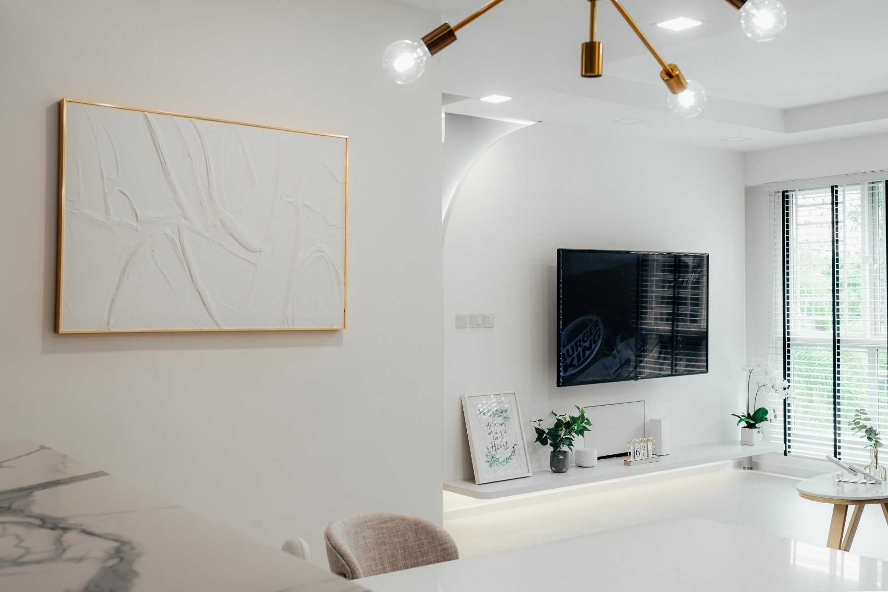Minimalist Living Room with Vinyl Flooring and Ceiling Light