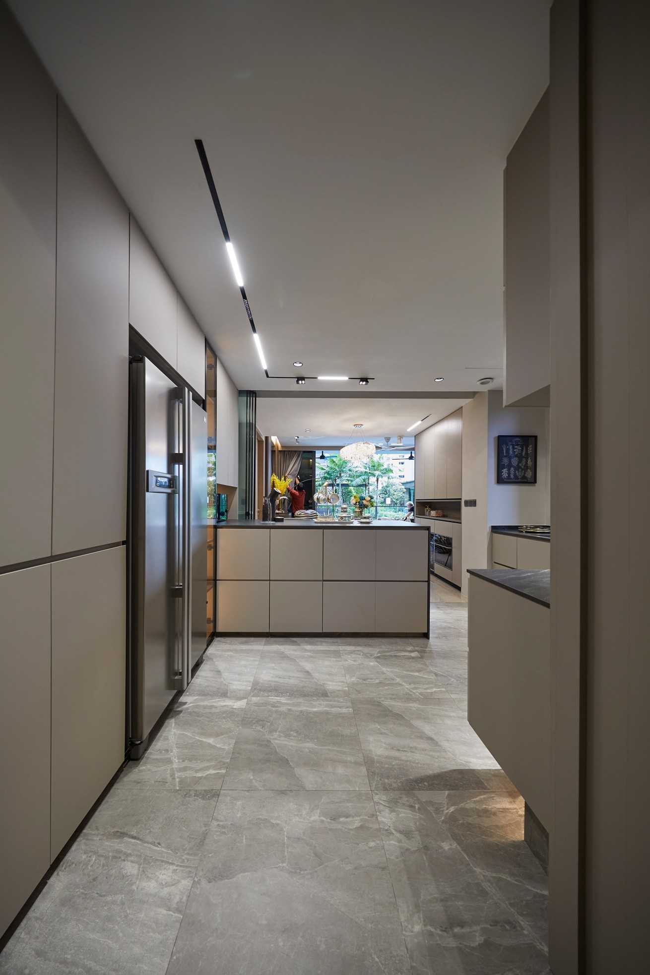 Modern Kitchen with Kitchen Window and Kitchen Accessories
