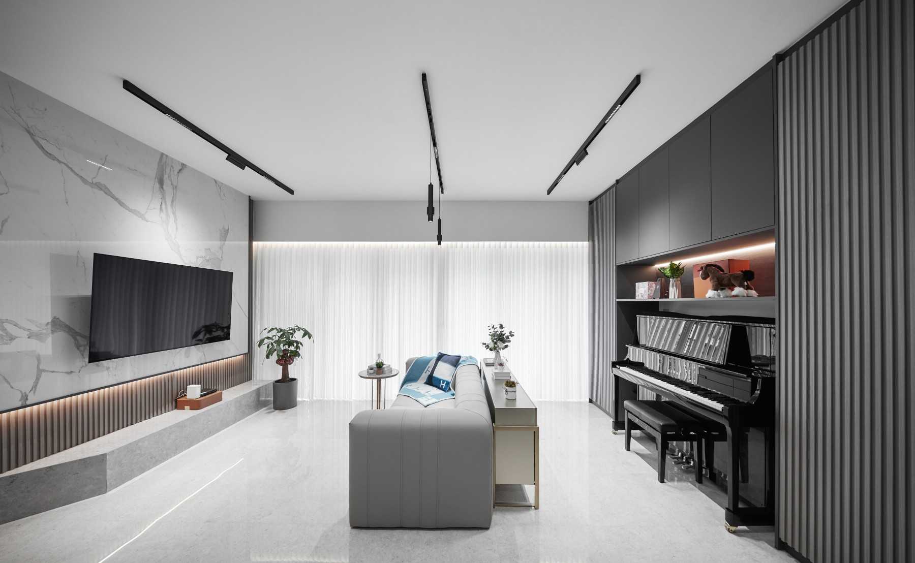 Contemporary Living Room with Feature Wall and Sofa