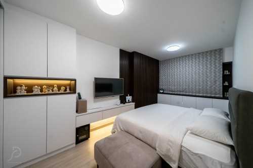 Contemporary Bedroom at Choa Chu Kang | 670 Choa Chu Kang