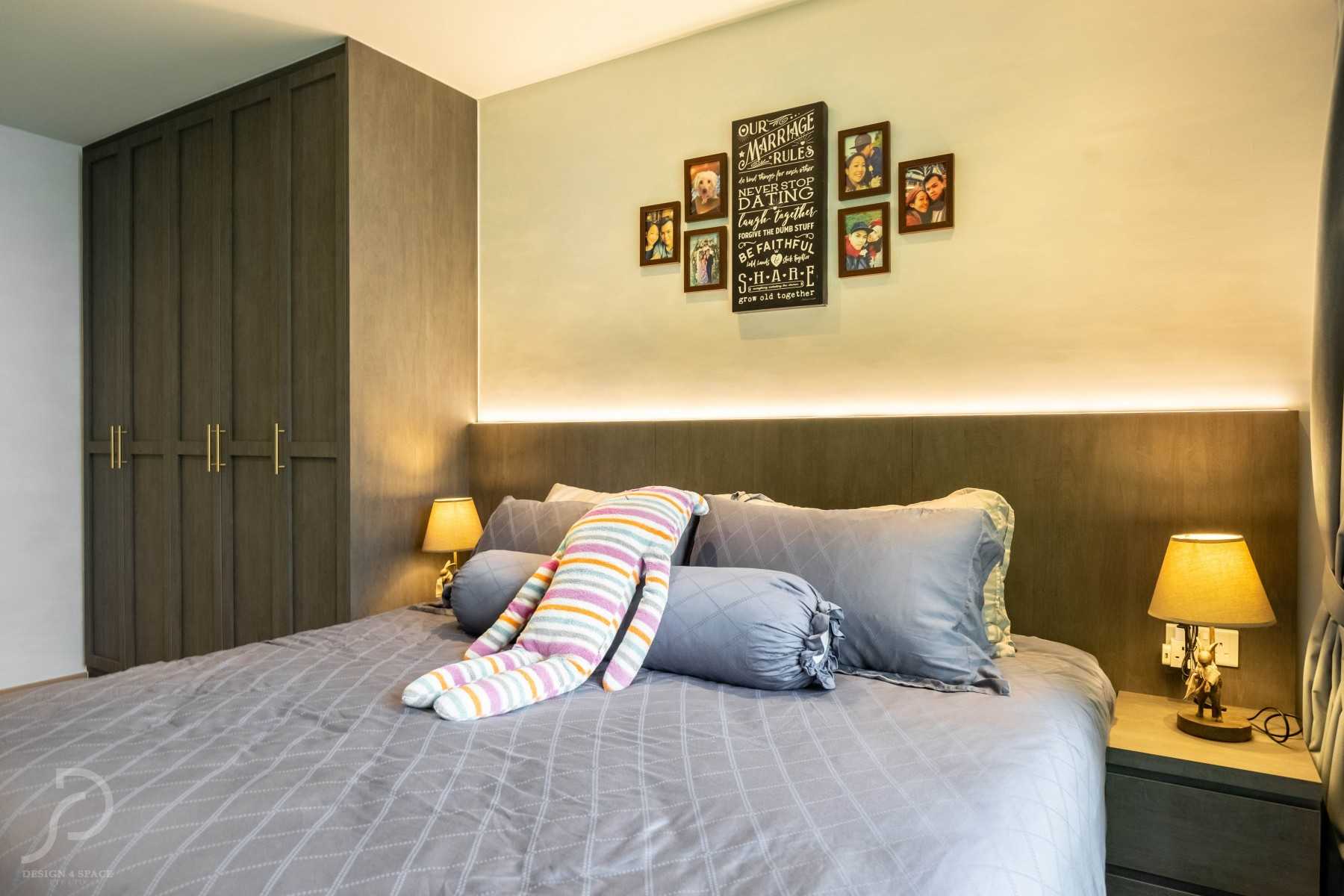 Modern Bedroom with Wood Flooring and Wardrobe