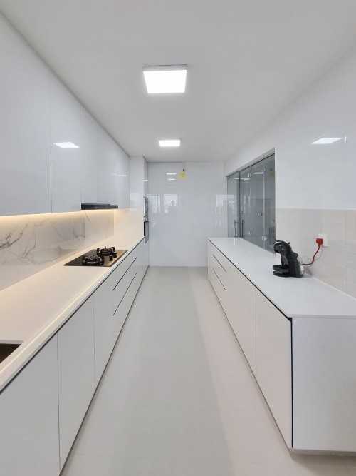 Modern Kitchen at Tampines GreenVerge