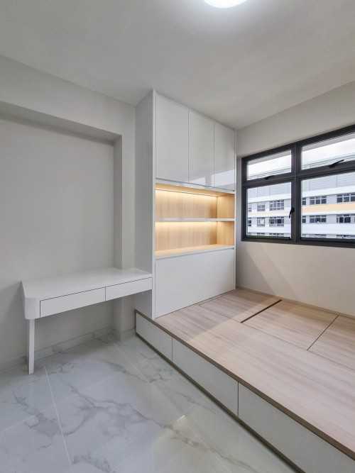 Modern Bedroom at Tampines GreenVerge