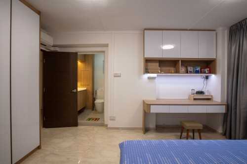 Asian Bedroom at 287D Jurong East St 21
