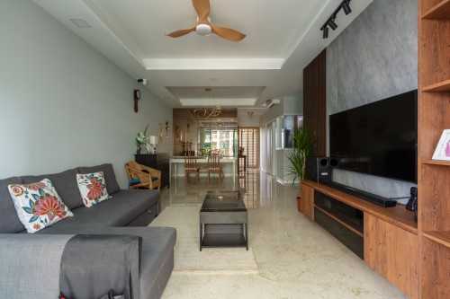 Contemporary Living Room at 40 Choa Chu Kang (The Quintet)