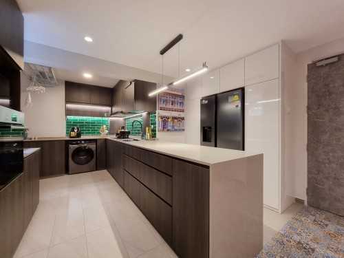 Modern Kitchen at Ah Hood Gardens