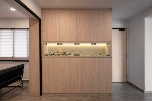 Modern Entryway at 394 Tampines Ave 7