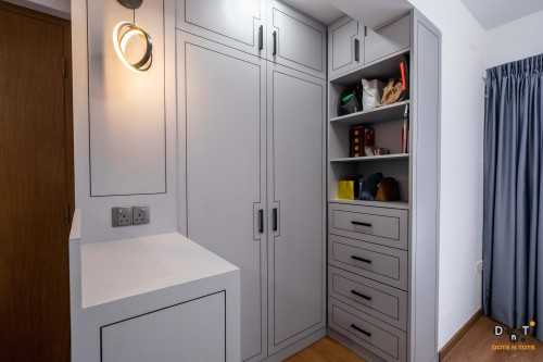 Contemporary Bedroom at Tampines Green Flora