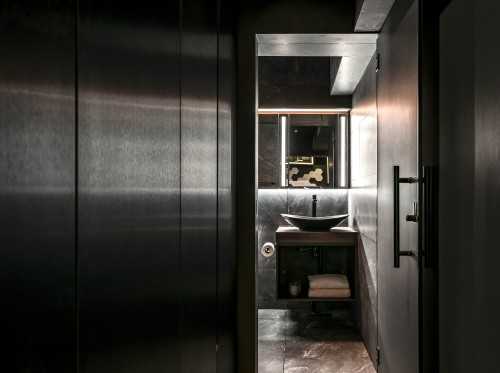 Contemporary Bathroom at Jellicoe Road, Singapore