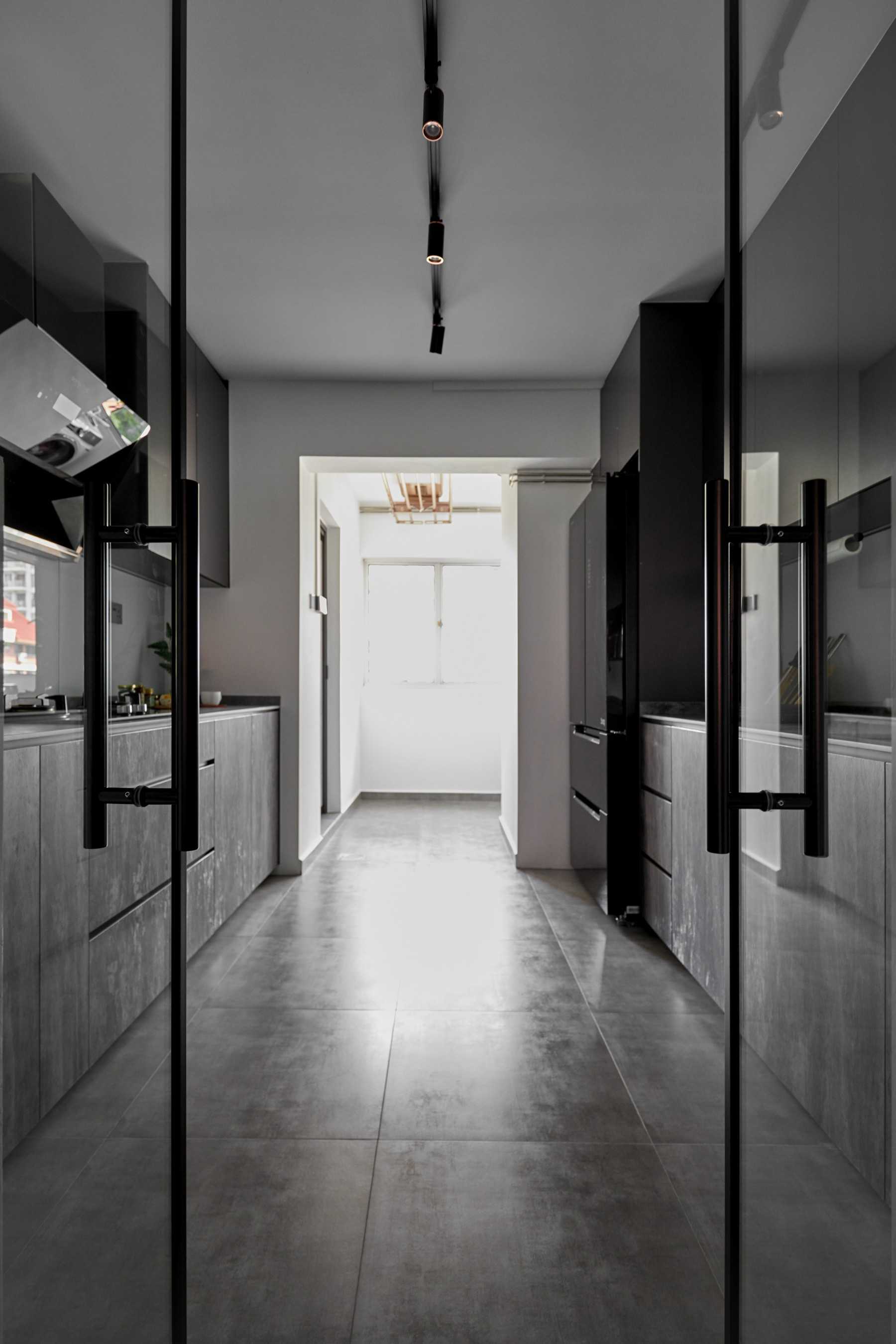 Contemporary Kitchen with Cupboard and Kitchen Backsplash