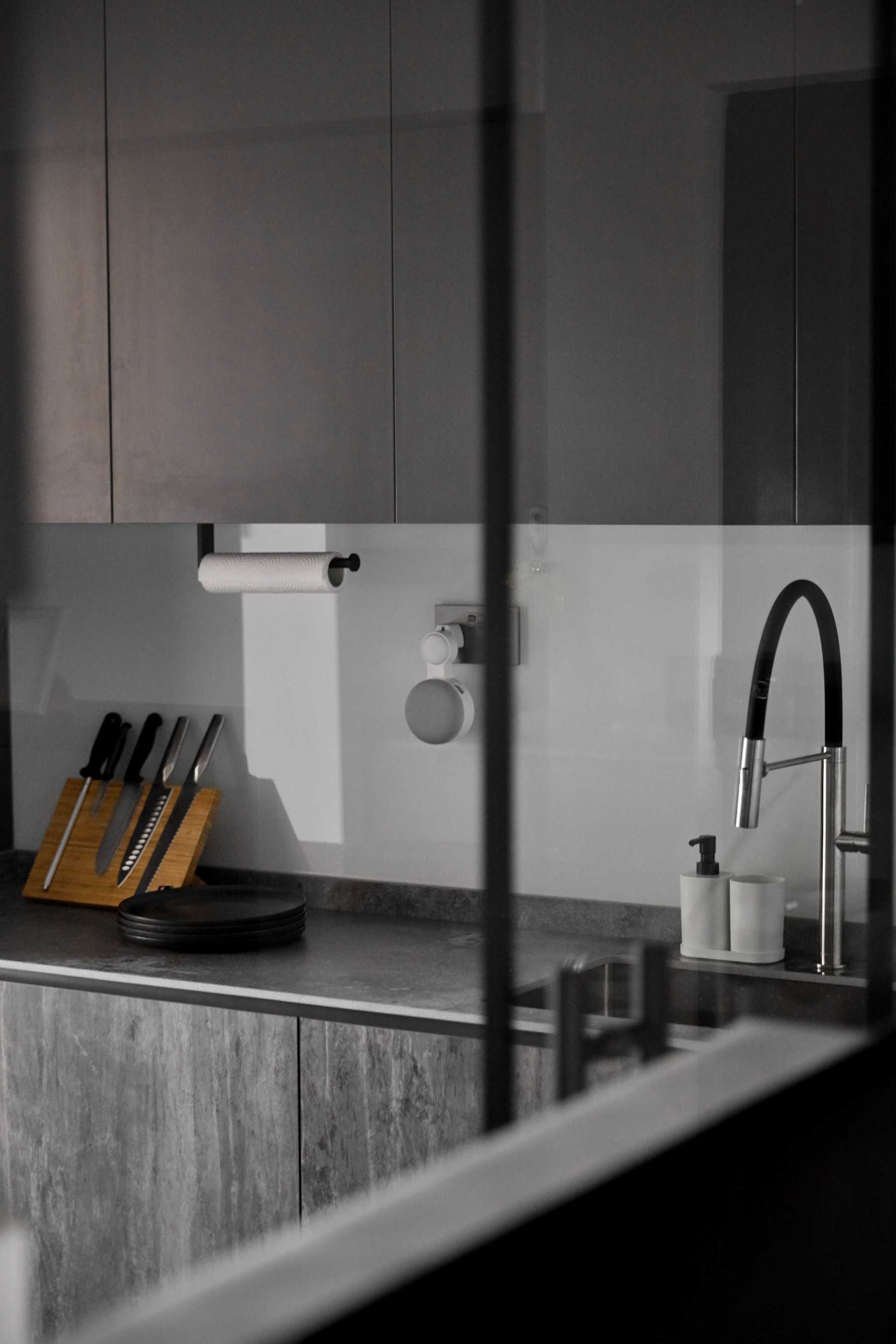 Contemporary Kitchen with Cupboard and Kitchen Backsplash