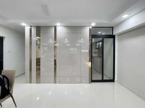 Modern Foyer at Compassvale Green
