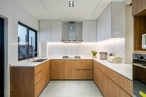 Modern Kitchen at Bartley | 20 Jln gotong royong