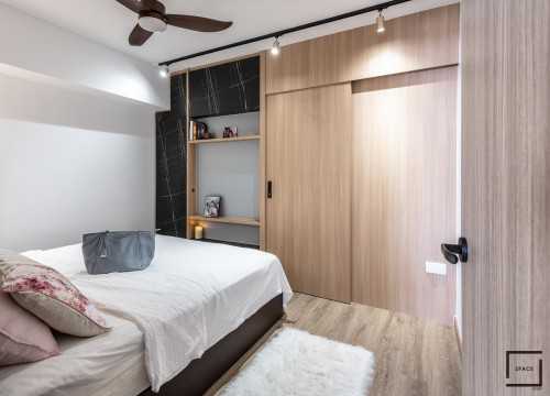 Contemporary Bedroom at Resale 4 Room HDB @ Pasir Ris Drive