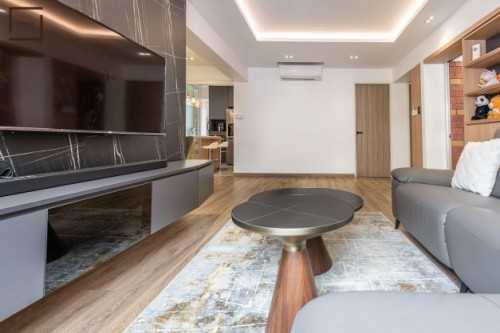 Contemporary Living Room at Resale 4 Room HDB @ Pasir Ris Drive