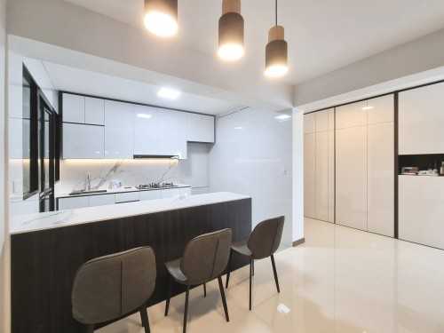 Scandinavian Dining Room at Fernvale Acres