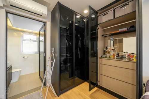 Contemporary Bedroom at Ang Mo Kio | 227 ang mo kio