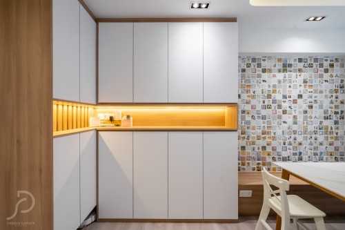Contemporary Dining Room at Punggol | 161 Punggol
