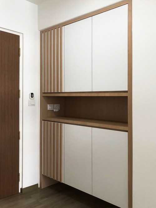 Scandinavian Foyer at Tampines GreenVerge