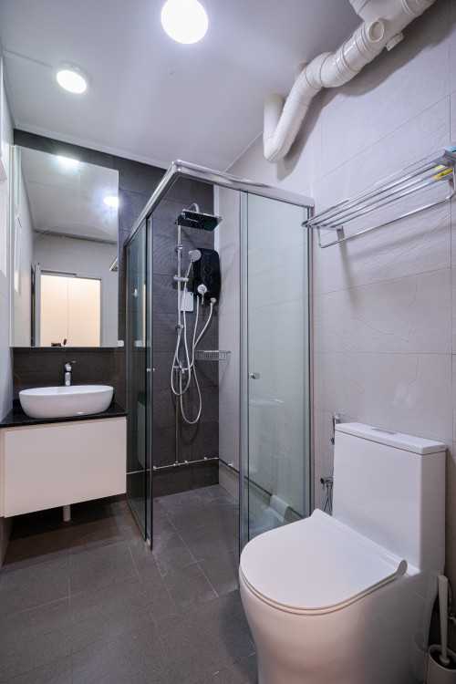 Minimalist Bedroom at 106 Teck Whye Lane
