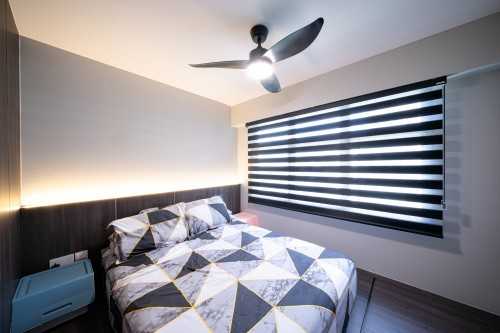 Contemporary Bedroom at 624 Tampines