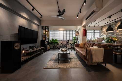 Industrial Living Room at 17 Telok Blangah