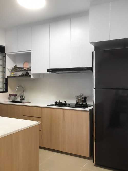 Scandinavian Kitchen at Pine Vista